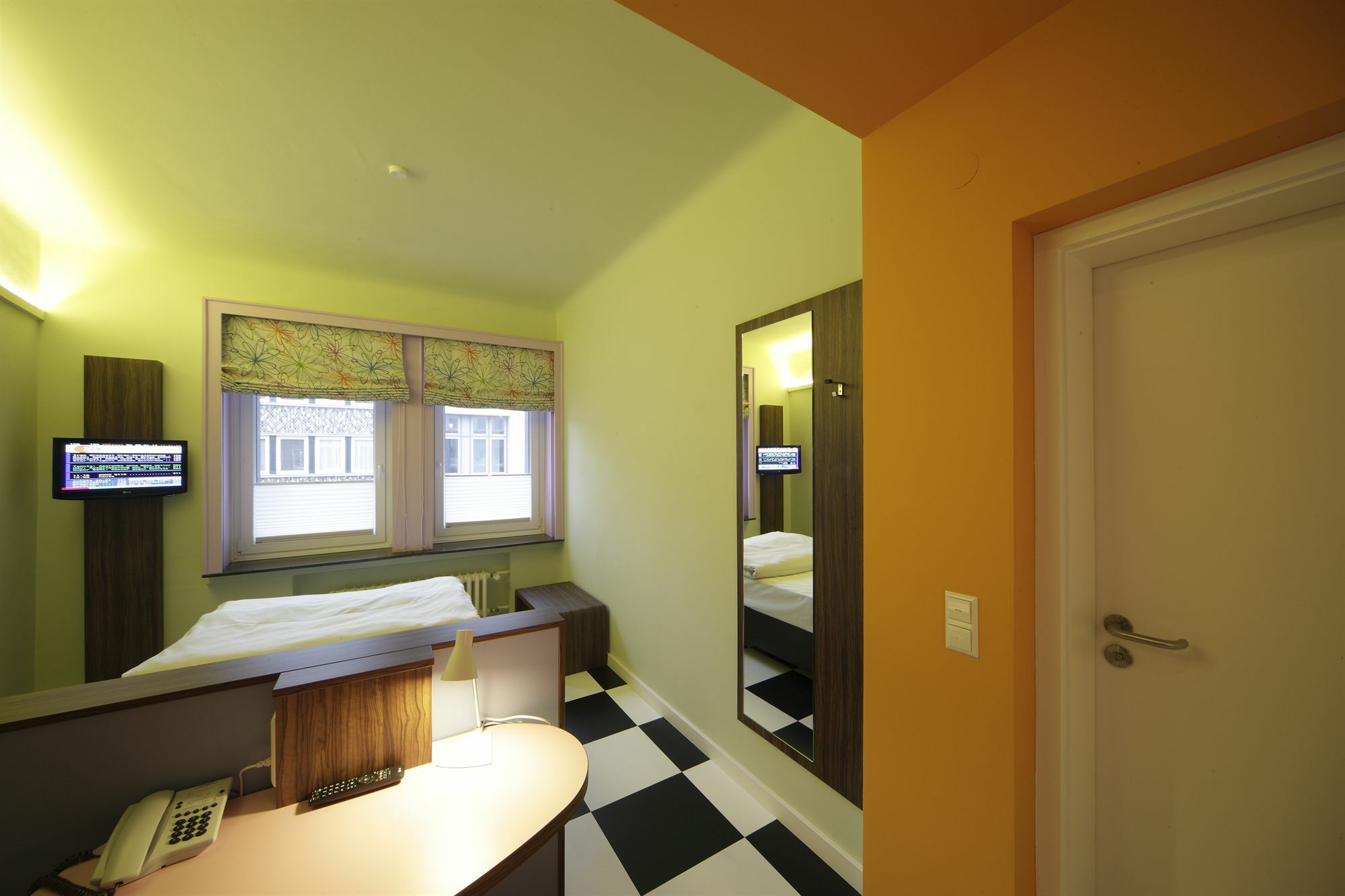 Cityhotel Thueringer Hof Design Хановер Екстериор снимка